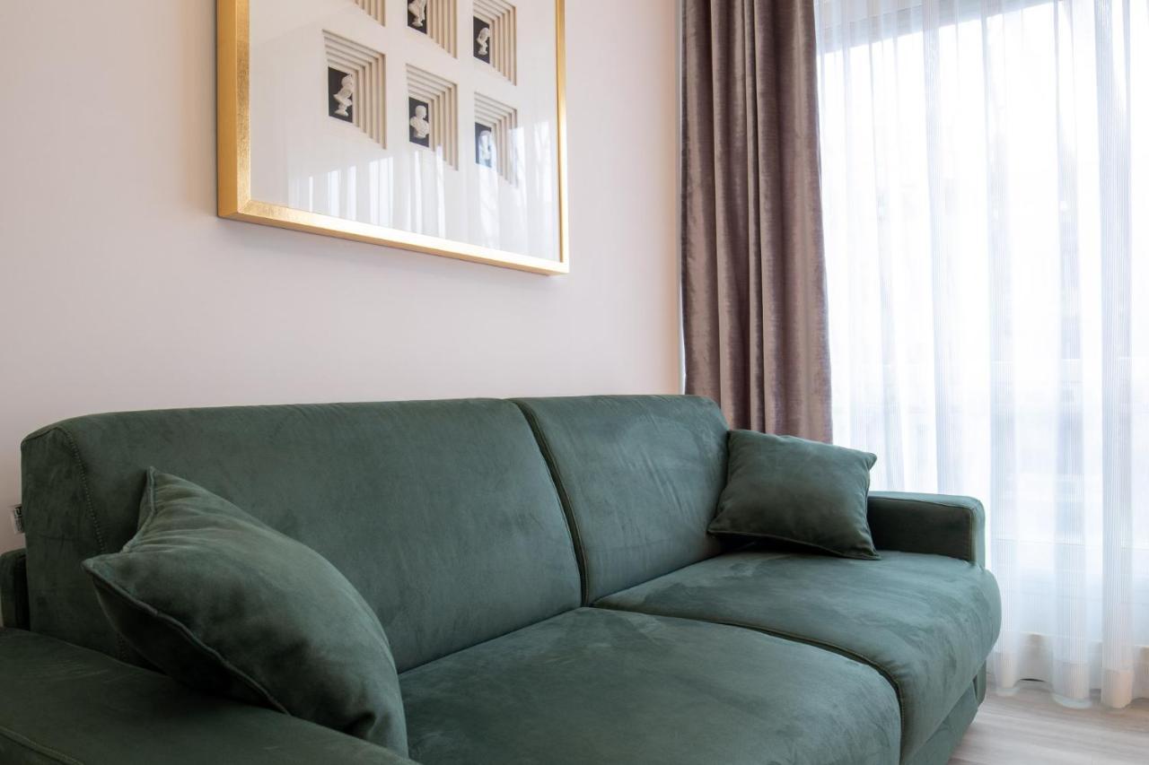 T-House Roma, Rome